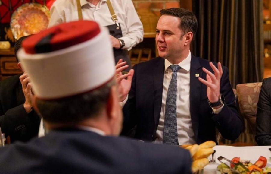 Abdixhiku’dan İslam Birliği Yöneticilerine İftar