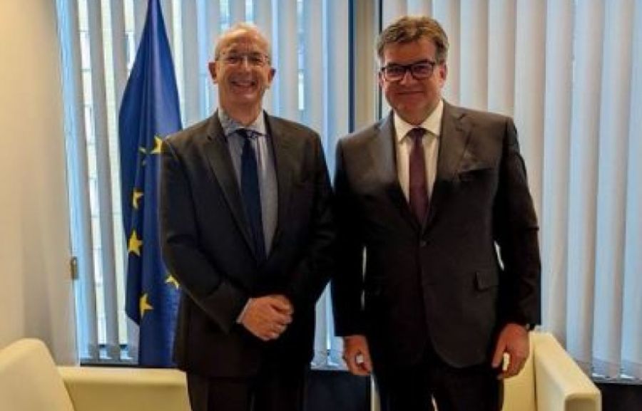 Davenport ve Lajçak Brüksel'de Kosova'daki Son Gelişmeleri Ele Aldı