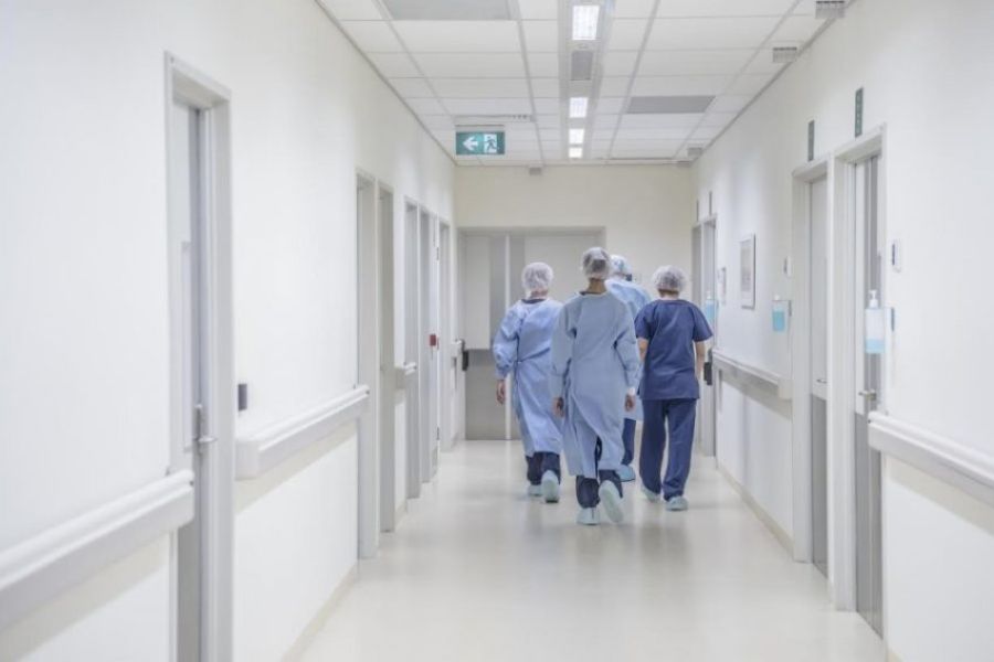 Bu Yılın İlk Üç Ayında 300 Doktor ve Hemşire Kosova’yı Terk Etti