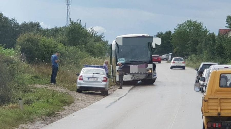 Nobırda’da Bir Trafik Kazasında 14 Kişi Yaralandı