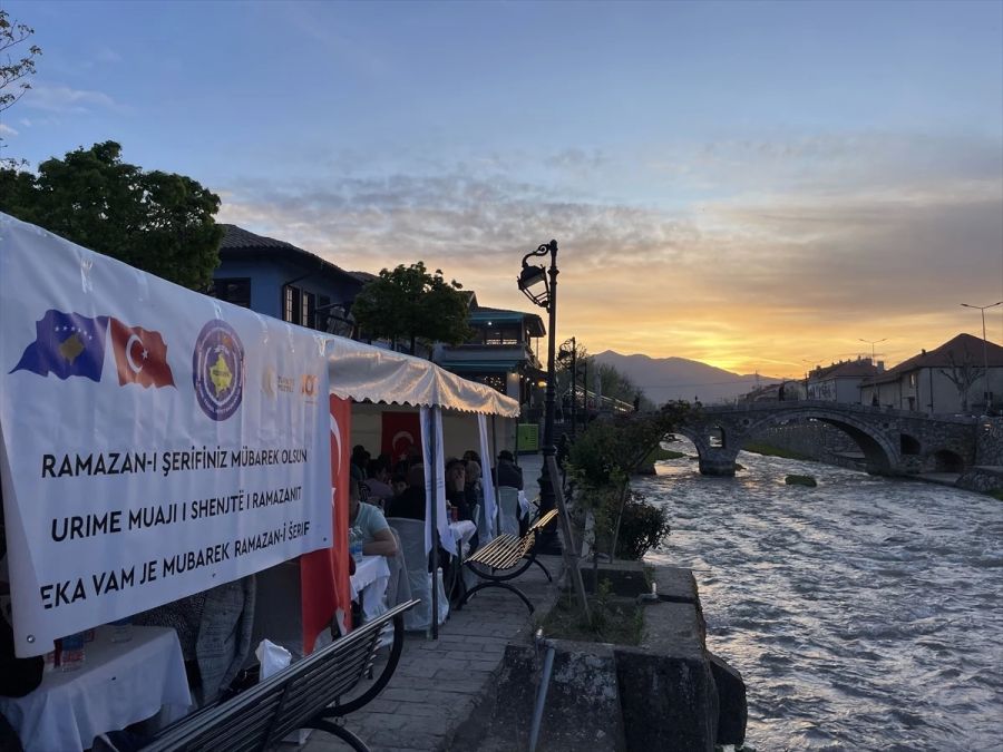 KFOR Barış Gücü Bünyesindeki Türk Temsil Heyeti Kadir Gecesi İftar Verdi