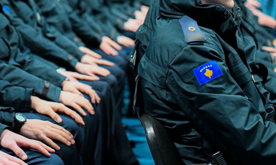 Kurti: Üniformanıza ve İşinize Saygı Duyun