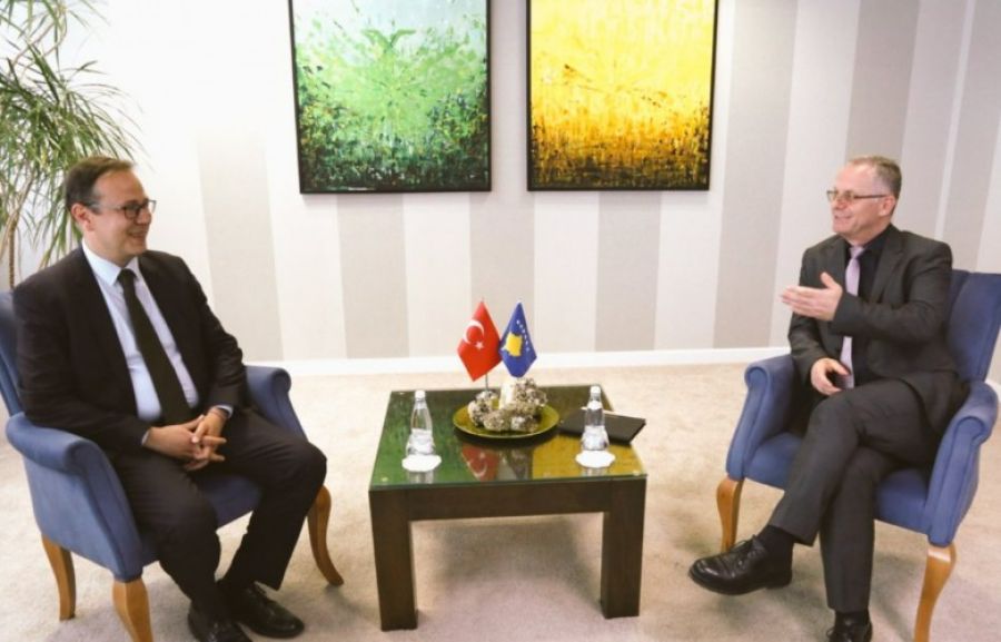 Kosova ve Türkiye Arasında Ekonomi Projeler Bekleniyor
