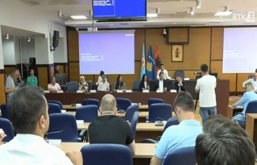  Priştine Meclisi’nde Kalkınma Planı Oylaması Başarısız Sonuçlandı