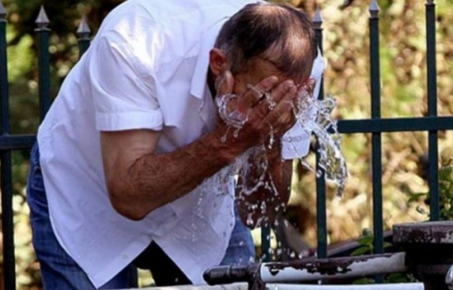 Aşırı Sıcaklıklar, Sağlık Evlerine Başvuranlar Sayısını Artırıyor