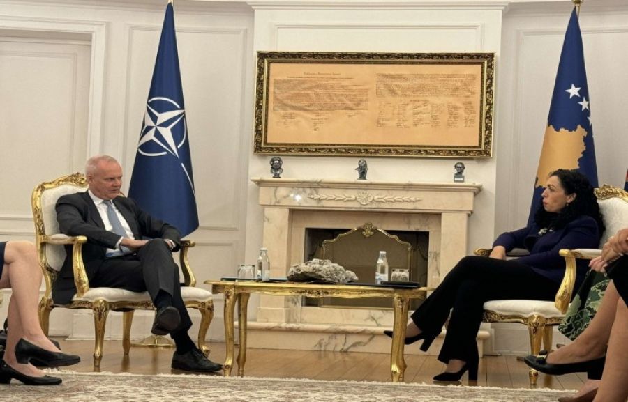 Osmani, Üst Düzey NATO Yetkilisi ile Görüştü