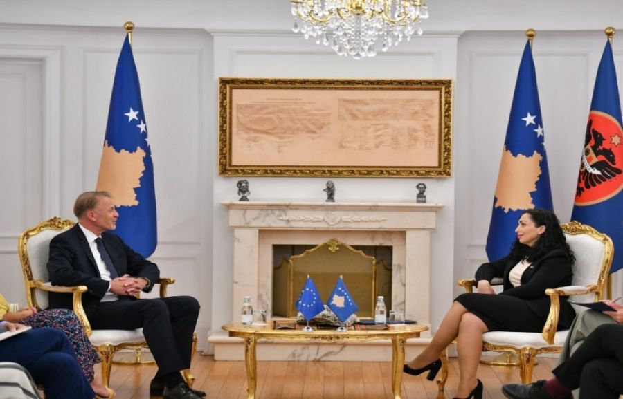 Kosova, AB'ye Aday Ülke Statüsünün Şartlarını Yerine Getirdi