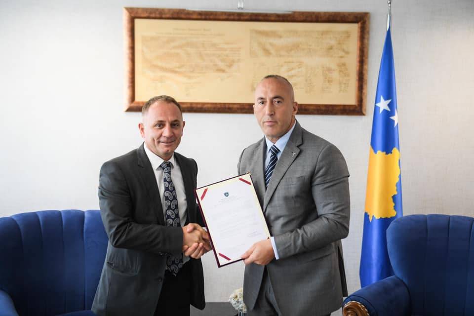 Haradinaj, Bir Danışman Daha Atadı