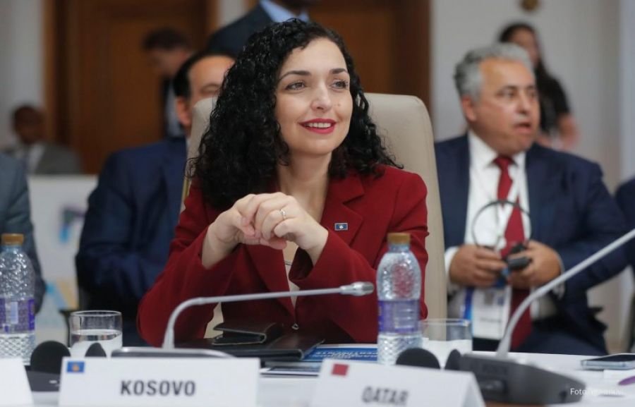 Osmani, Macron’un Daveti Üzere Fransa’ya Gitti