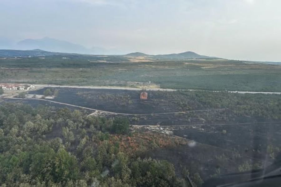ABD KFOR’u Yakova’daki Yangınlarla Mücadeleye Havadan Destek Verdi