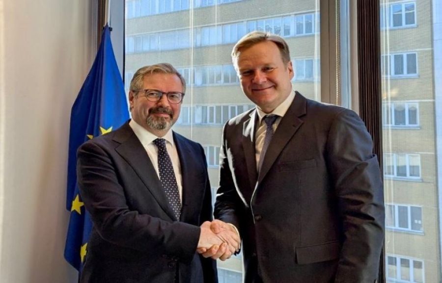 Sorensen, Kosova’nın Brüksel Büyükelçisi ile Görüştü