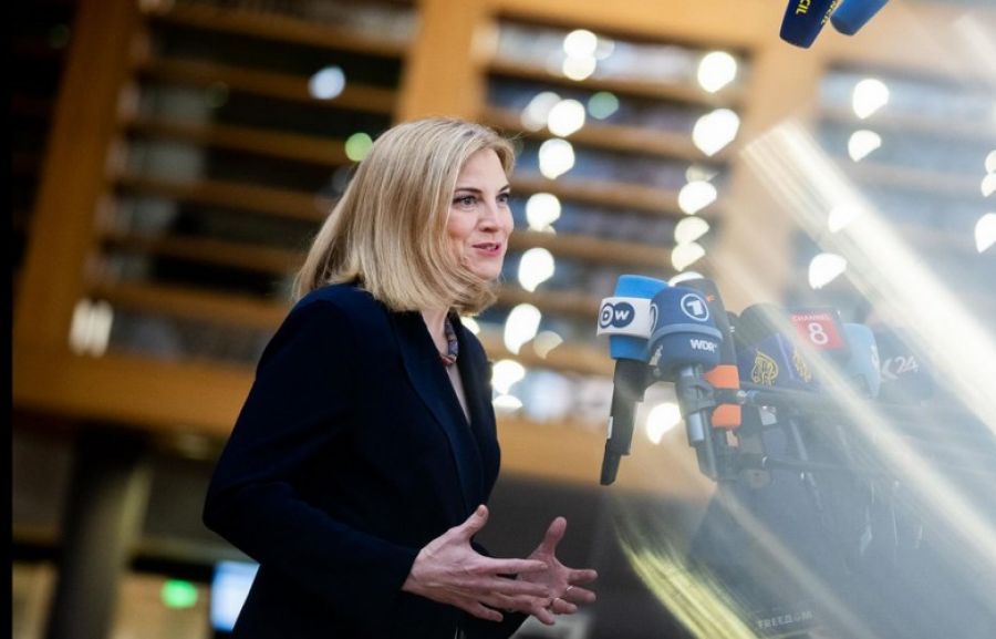 Priştine-Belgrad Diyalogu AB Yolunun Anahtarı