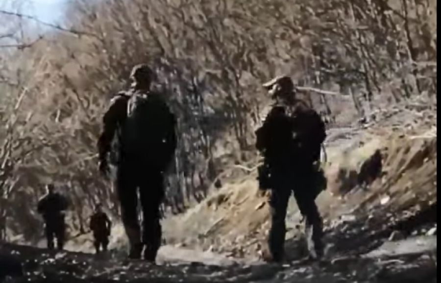  KFOR’un Polonya Askerleri Kuzeyde Devriyede