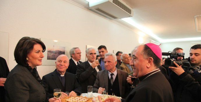 Kosova'da Noel Kutlamaları Başladı