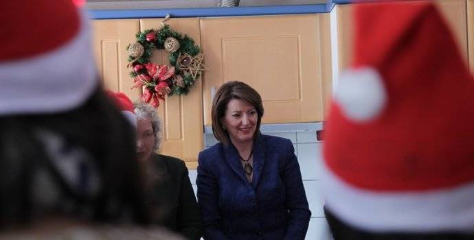 Cumhurbaşkanı Jahjaga'dan SOS Çocuklarına Ziyaret