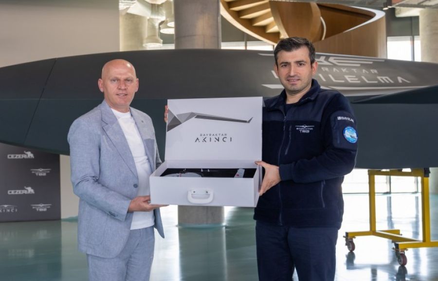 KGG Komutanı Türkiye'deki 'Özdemir Bayraktar' Milli Teknoloji Merkezi'ni Ziyaret Etti