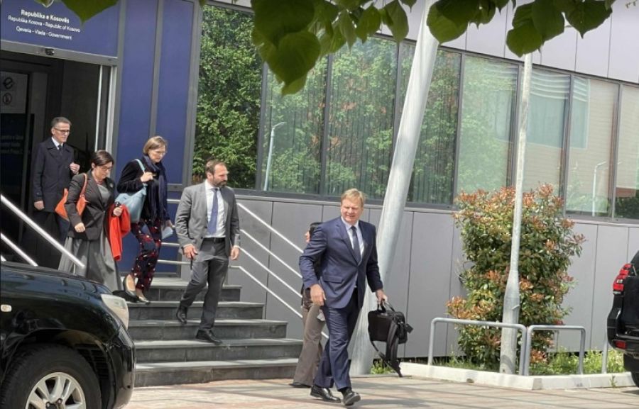 Priştine’de Görüşmelerini Tamamlayan Sorensen Belgrad’a Gitti