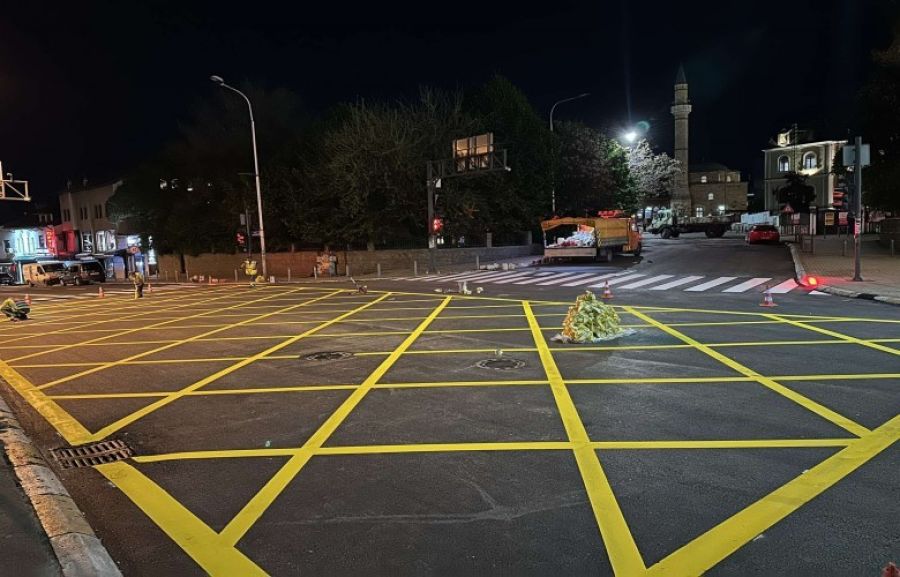 "Agim Ramadani" Caddesi Trafiğe Açıldı – "Sarı Kutu" Sistemi İlk Kez Uygulanıyor