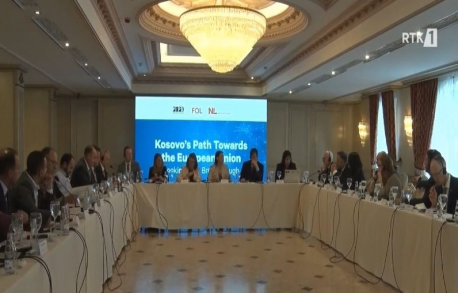 AB, Kosova'da Hükümetin Acilen Kurulmasını Talep Etti