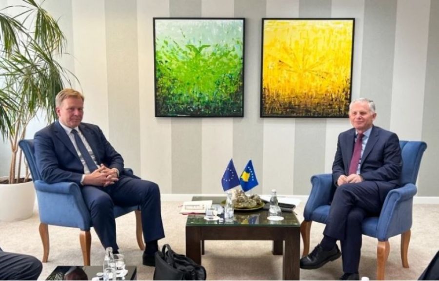 Kosova Başmüzakerecisi Bislimi Brüksel’de Sorensen ile Görüştü