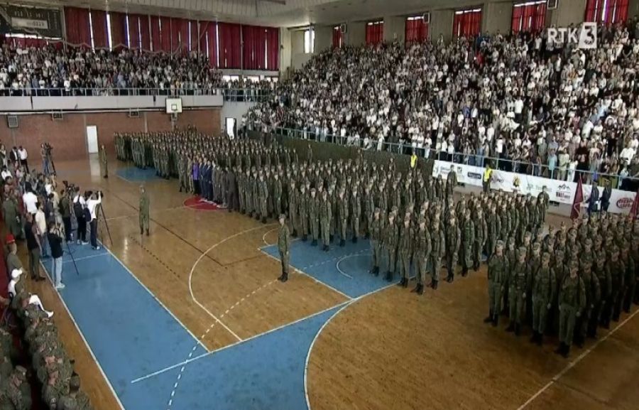 Kurti'den KGG Askerlerine: Özgürlük Savaşçılarının Rüyasını Sürdürüyorsunuz