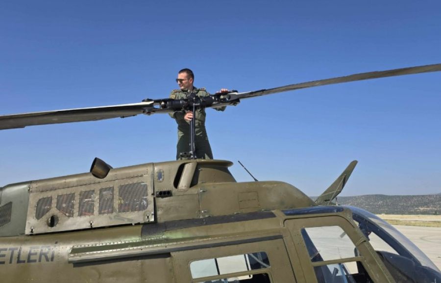 KGG Pilotları Türkiye'de Helikopter Yenileme Eğitimini Başarıyla Tamamladı
