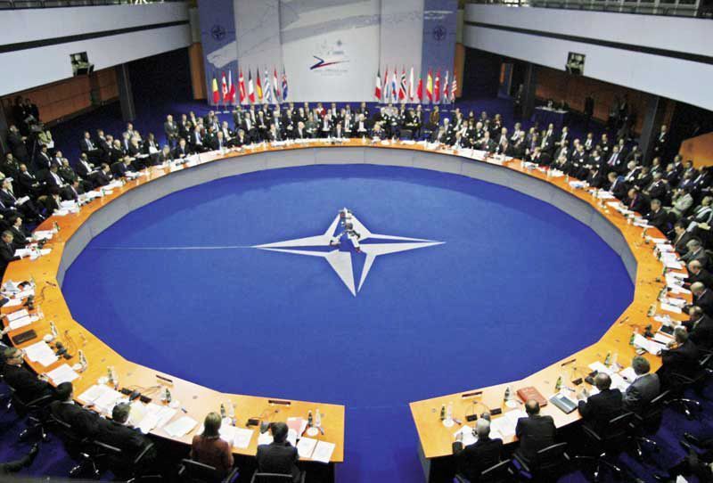 NATO, Kosova'yı Yarın Görüşecek