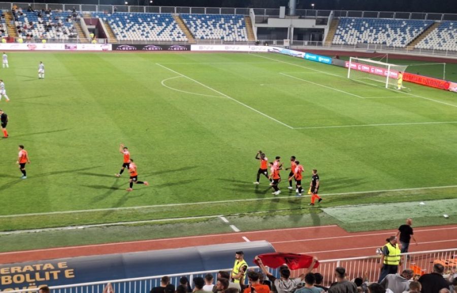 Ballkani, Shamrock’u Mağlup Ederek Konferans Ligi Play-Off’una Yaklaştı