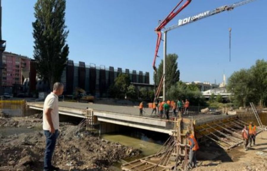 İbre Nehri Üzerindeki Köprülerden Birinde Betonlama Çalışması Tamamlandı