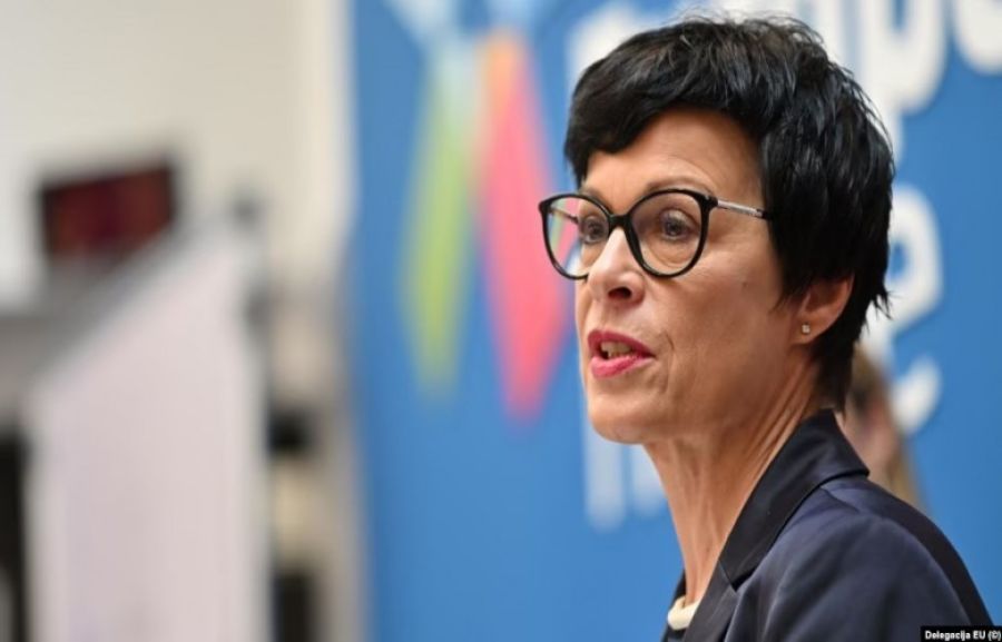 Kos: “Kosova ile Angaje Olmamız için Yeni Hükümetin Kurulmasını Bekliyoruz”