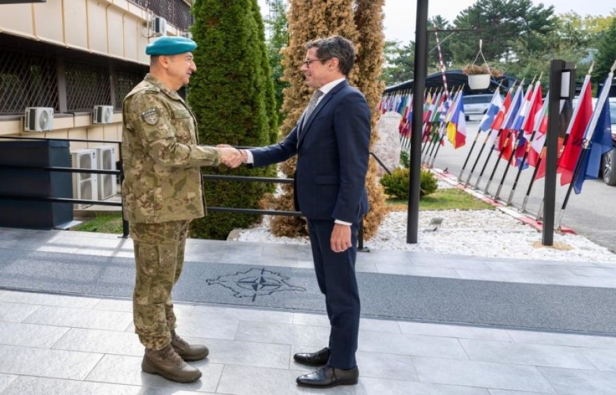 KFOR Komutanı Ulutaş, İsviçre Büyükelçisi ile Güvenlik Konusunu Görüştü