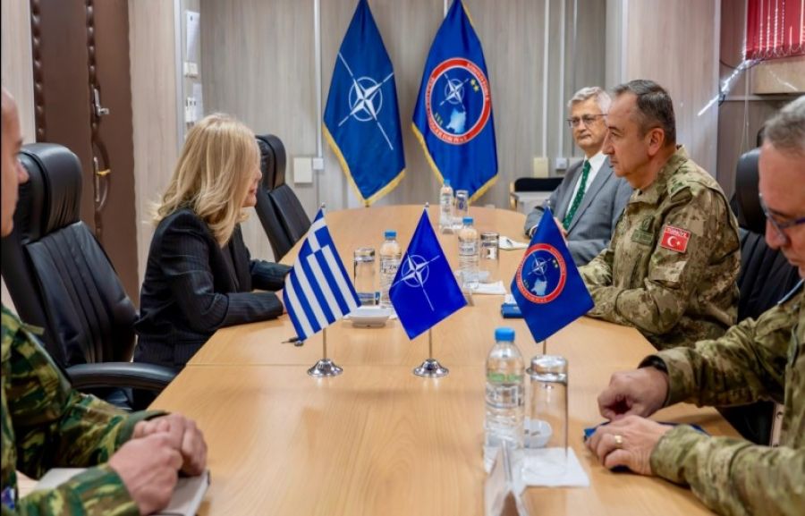 KFOR Komutanı Ulutaş ve Yunanistan Temsilcisi Vakali Güvenlik Durumu Görüştü