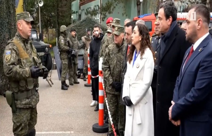 “Ordu Günü” Vesilesiyle Osmani ve Kurti  KGG Kışlasını Ziyaret Etti