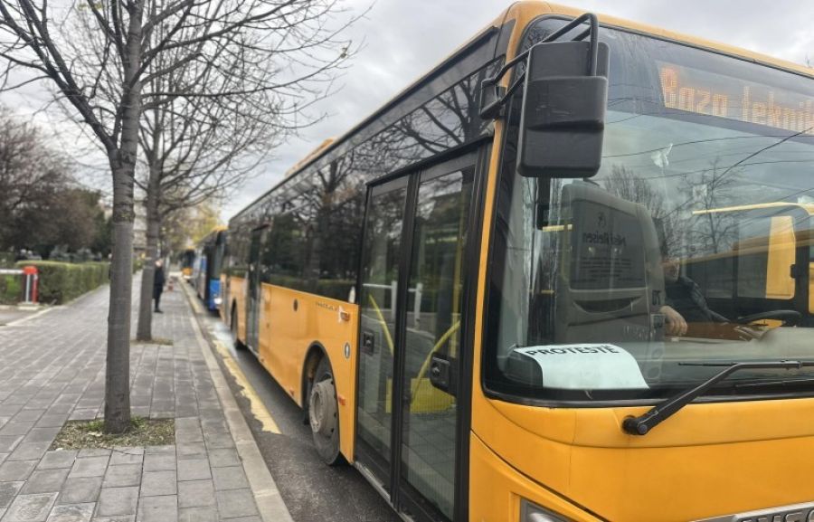 Toplu Taşıma, Bütçe Kaynakları Aktarılana Kadar Askıya Alındı