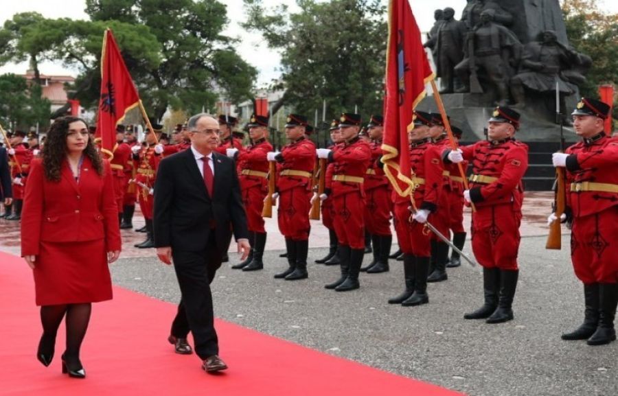 Arnavutluk Cumhurbaşkanı, Kosova Ziyaretine Devam Ediyor