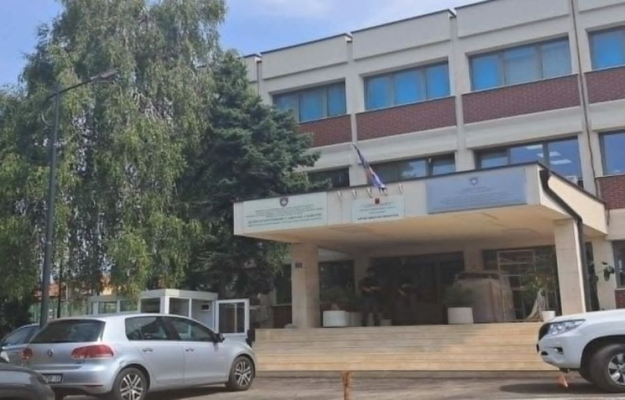 Priştine Kadastro Ajansı’nda Polis Operasyonu