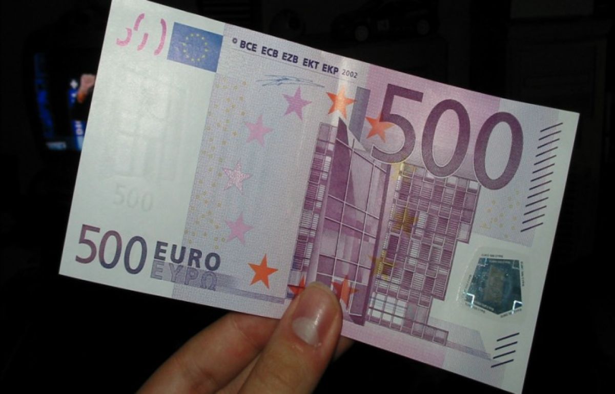 Doğum Yapan Annelere Bugün 500 Euro Ödeme Yapıldı