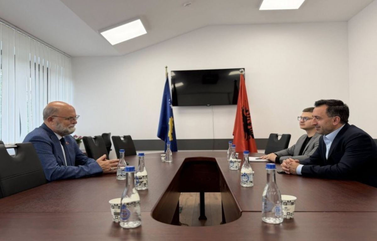 Basha ve Malaj, Kosova–Arnavutluk Altyapı Projelerini Görüştü