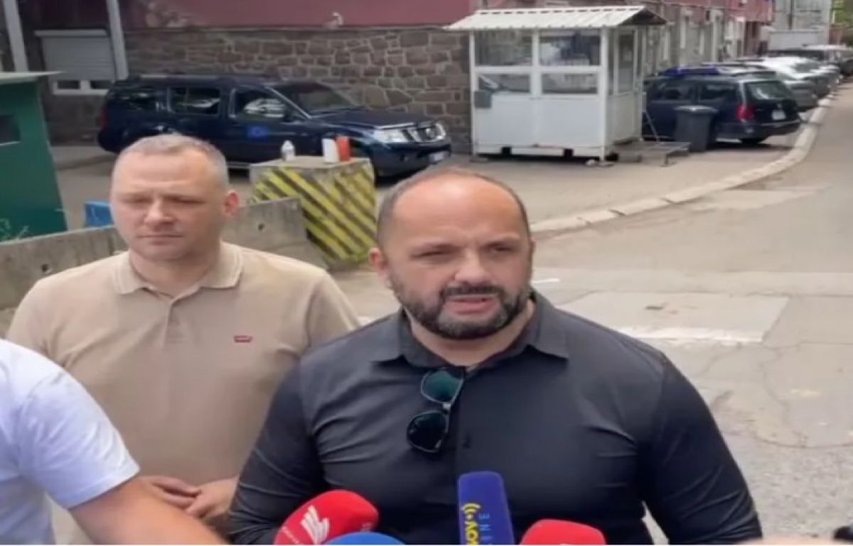 Kuzey Mitroviça Belediye Başkanı Serbest Bırakıldı, Hakkında Suç İşlemi Başlatıldı