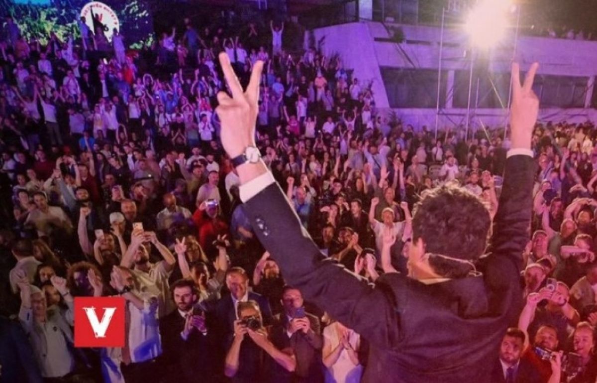 Vetëvendosje’den Saat 23:00’da Zafer Kutlaması Çağrısı: Kurti de Katılacak