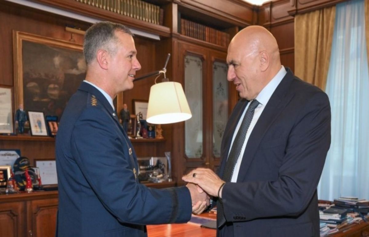 Kosova, NATO Komutanı ile İtalya Bakanı'nın Görüşmesinin de Gündemindeydi