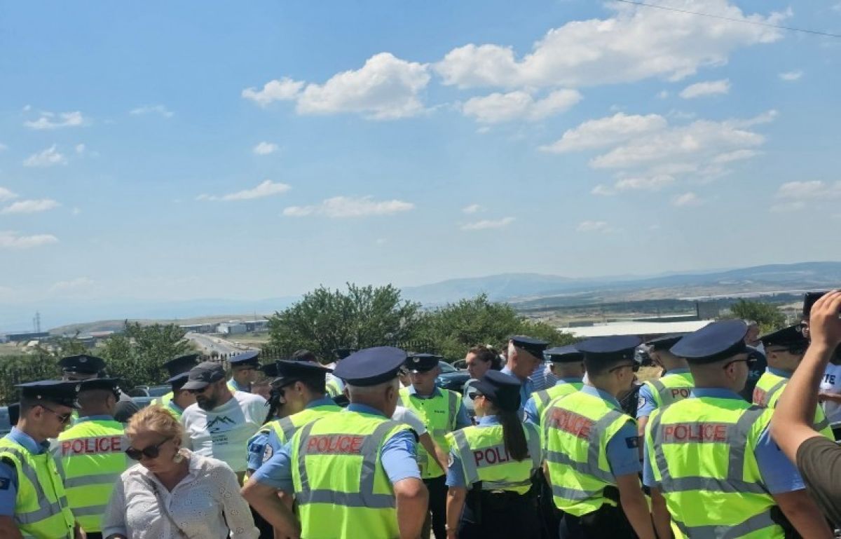 Kosova Polisi, Gazimestan'da Güvenlik Önlemlerini Artırdı