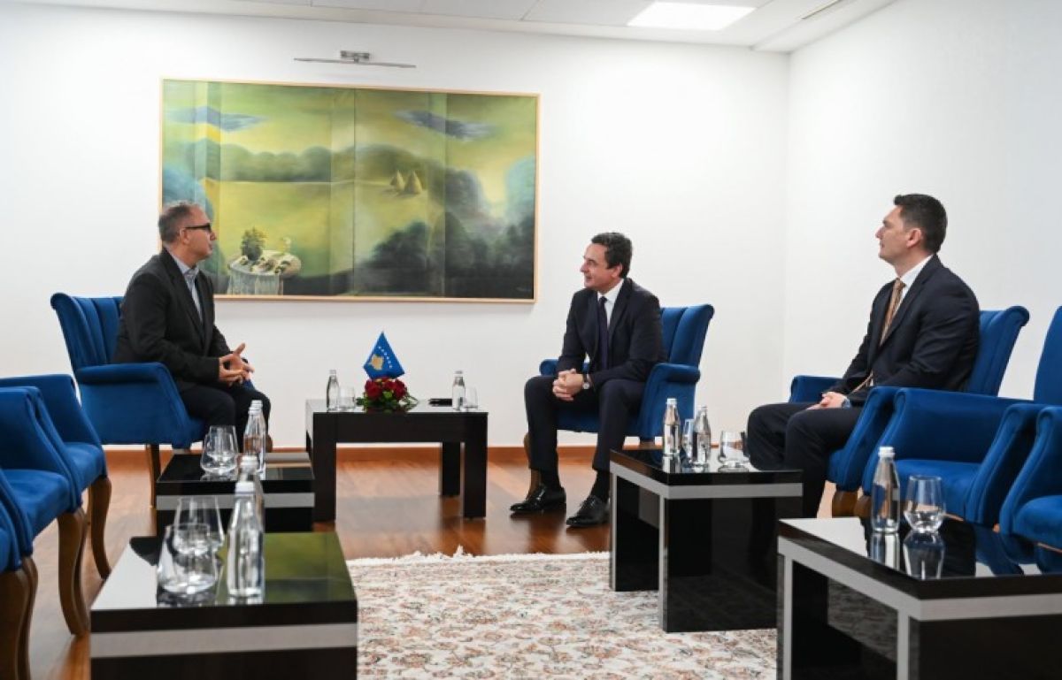 Kurti, Kosova Bağımsız Sendikalar Birliği Başkanı Hykolli ile Görüştü