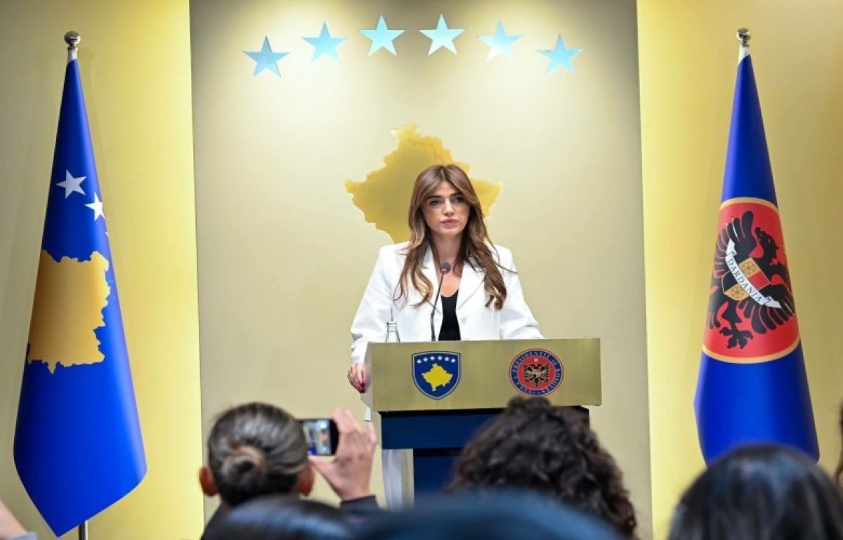 Haxhiu'dan Vuçić ve Brnabić'e Tepki: