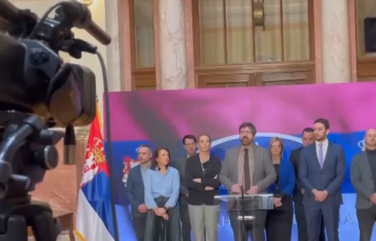 Sırp Muhalefeti, Paunović'in Açıklamalarını 1990'lı Yılların Politikalarının Devamı Olarak Nitelendirdi