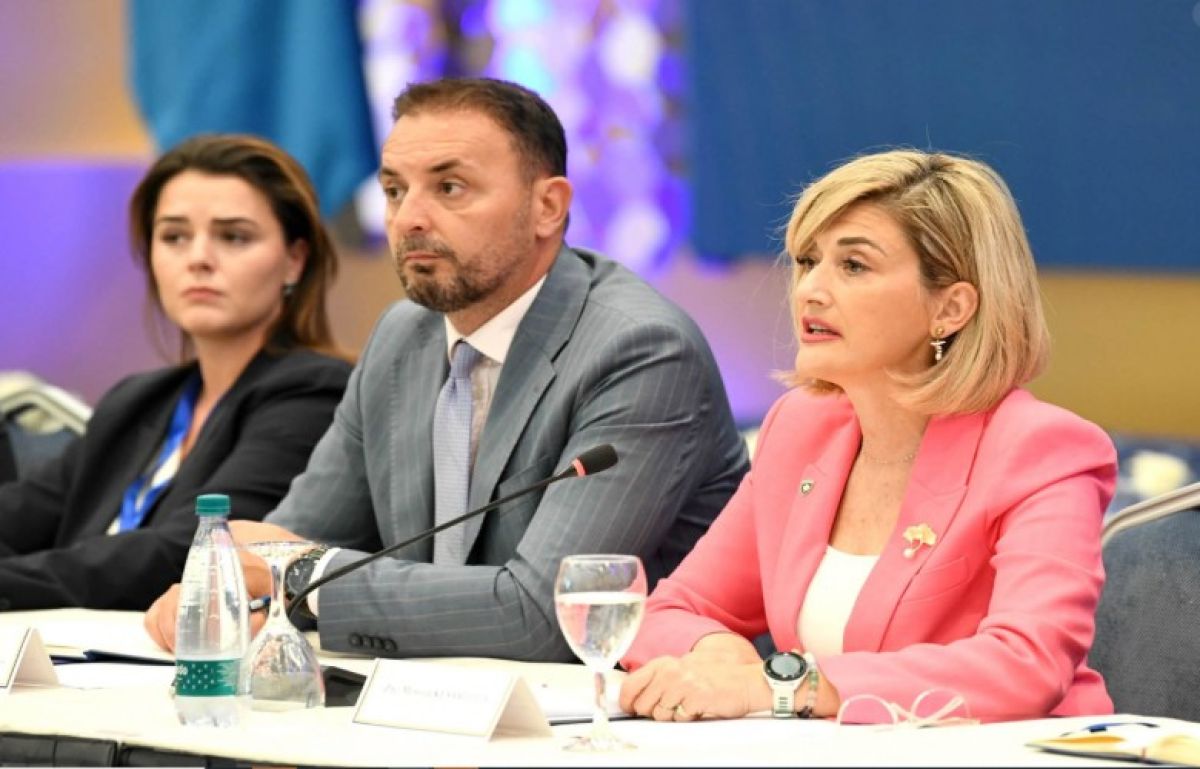 Kusari-Lila: Diplomasi ve Ekonomi Birlikte İlerlemeli