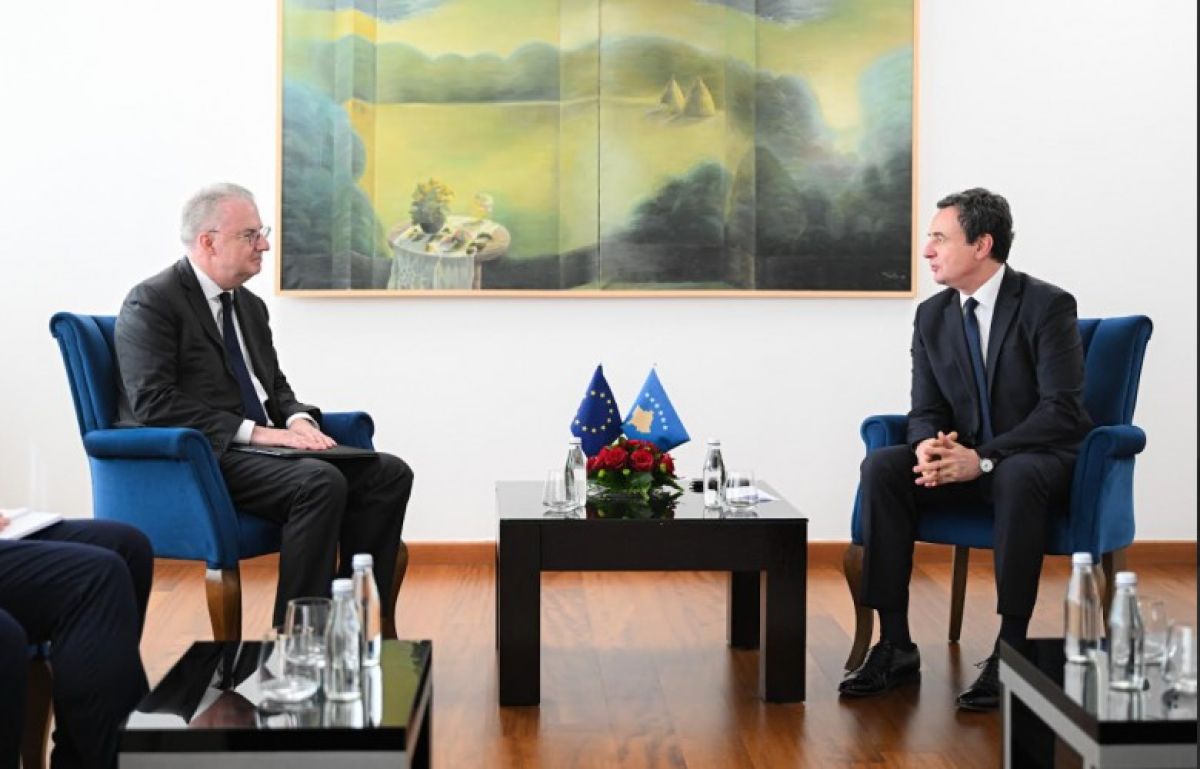 Kurti, AB'nin Kosova Yeni Temsilcisi Schuebel ile Görüştü