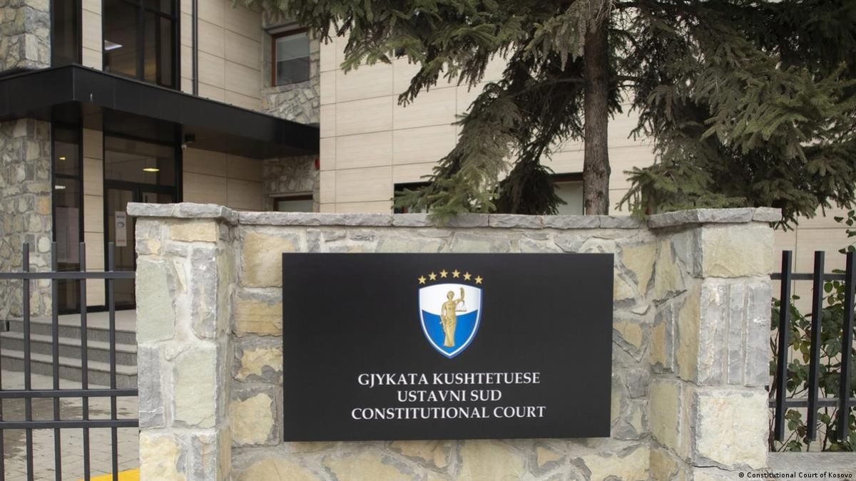 Halk Avukatından Özel Mahkeme Yasası'nı Anayasa Mahkemesi'ne göndermesi talep edildi