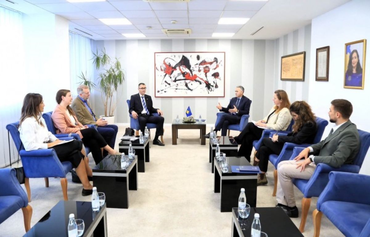 Almanya Kosova'ya Desteğini Sürdürecek