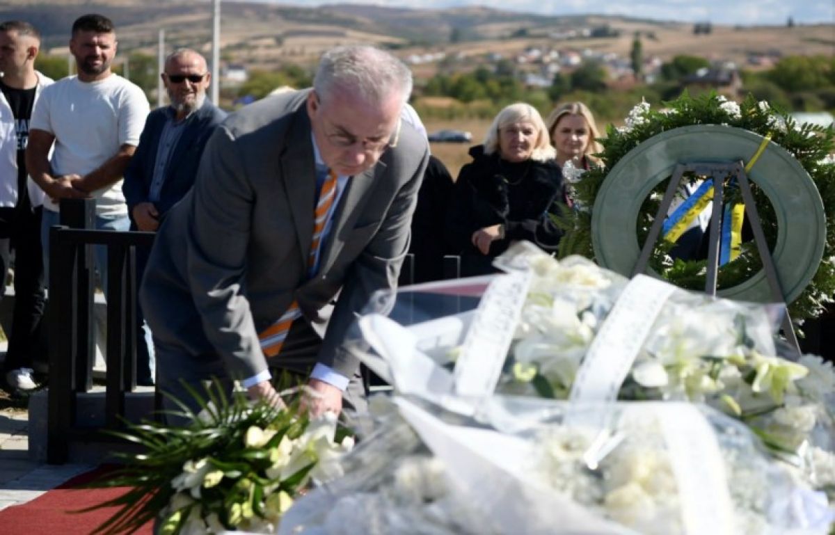 Schuebel, Sırbistan’ın Banjska Konusunda Adım Atılmamasından Üzüntü Duyuyor